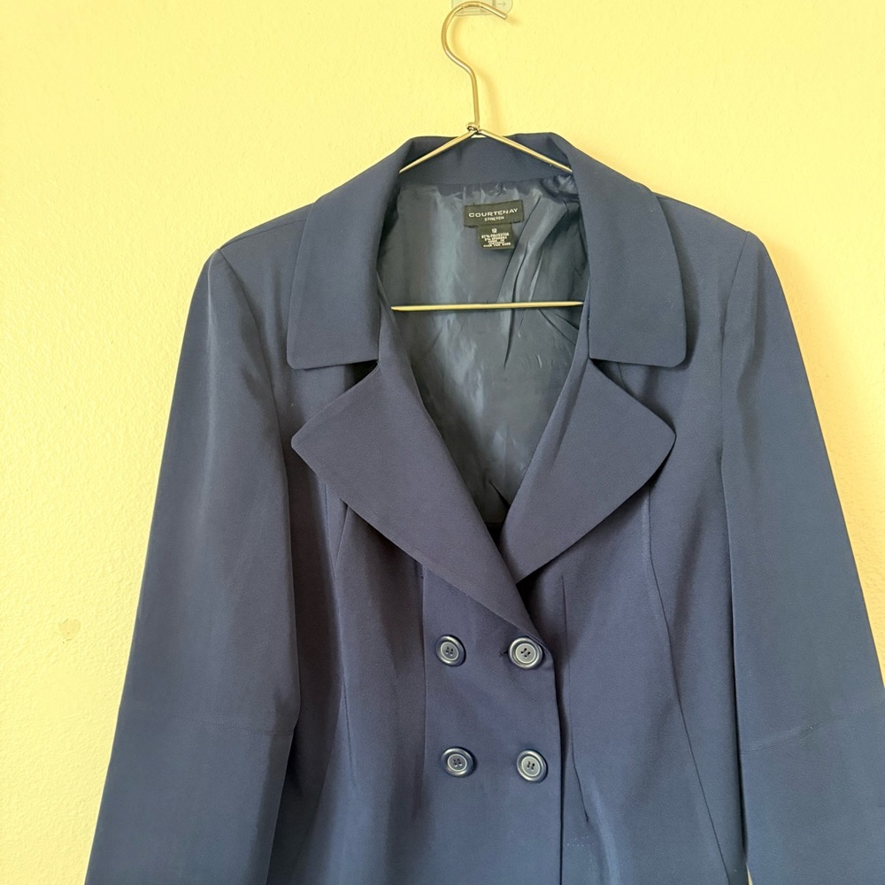 Short style jacket